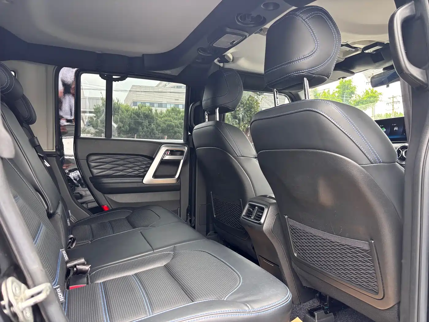 BAIC ORV Beijing Offroad BJ40 2023 2.0T Auto 4WD Urban Hunter Knight Edition фото 13