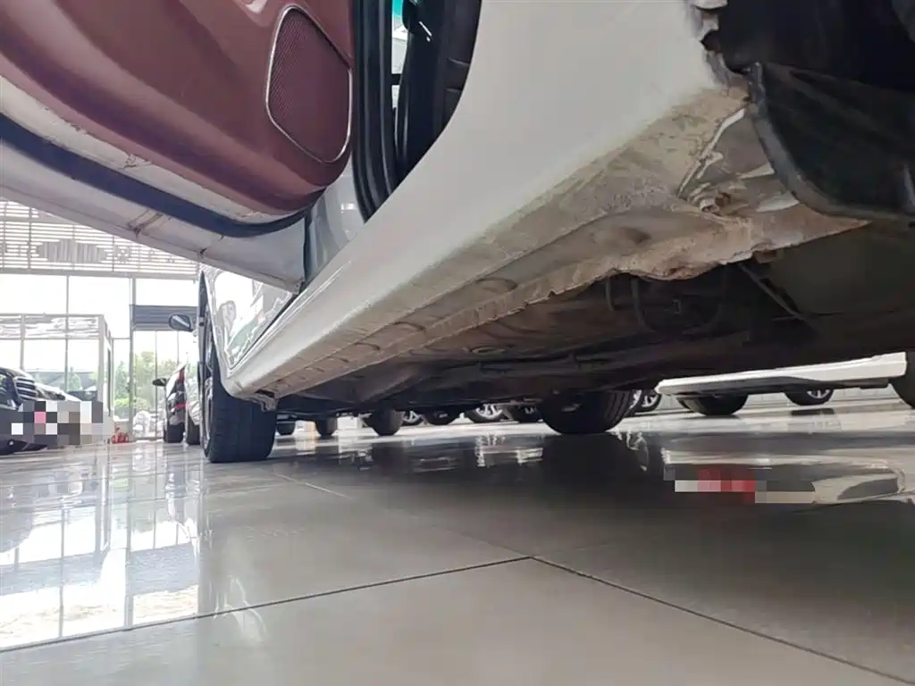 BYD Surui 2015 1.5L Manual Luxury фото 22