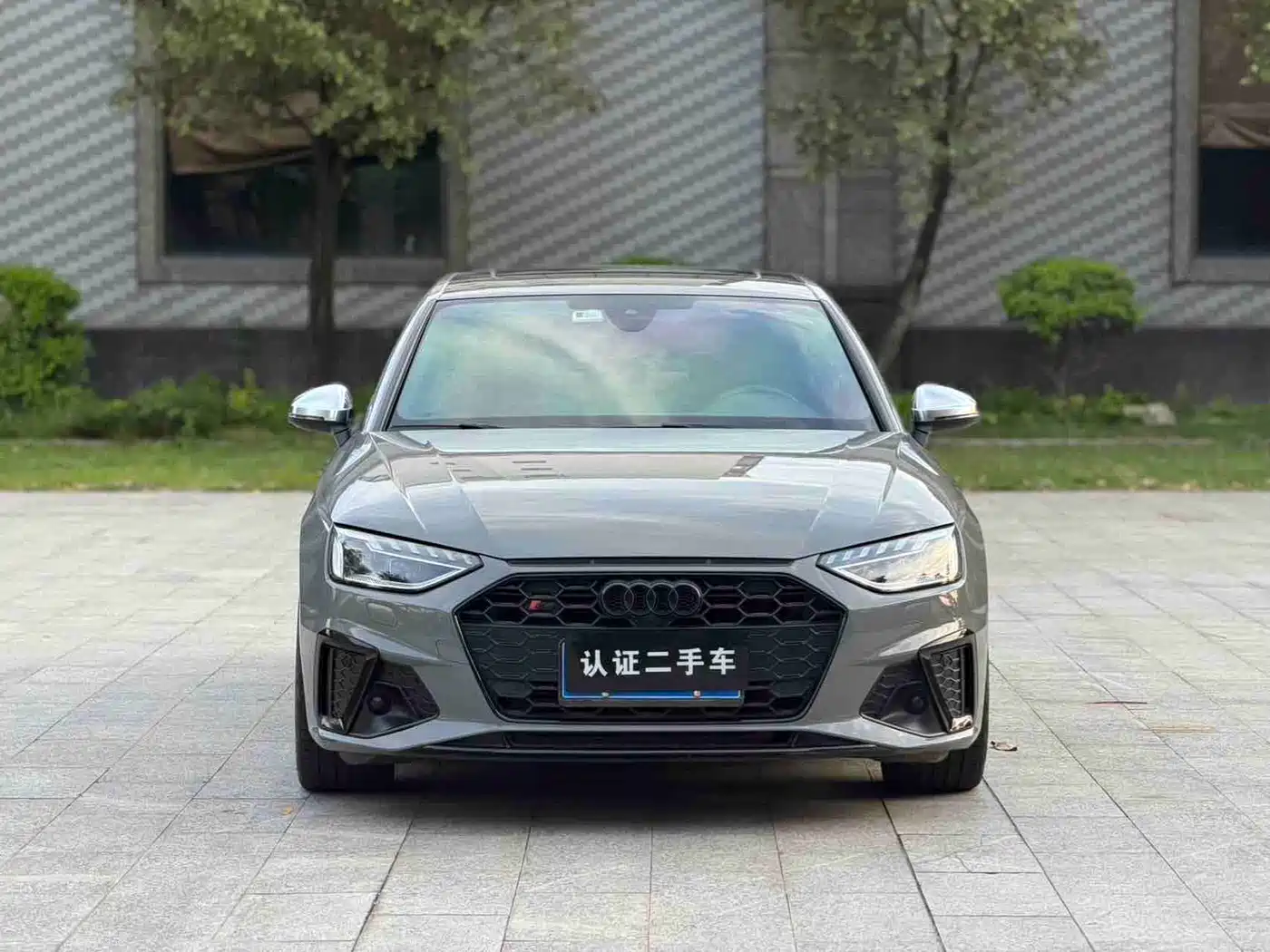 Фото 2 - Audi S4