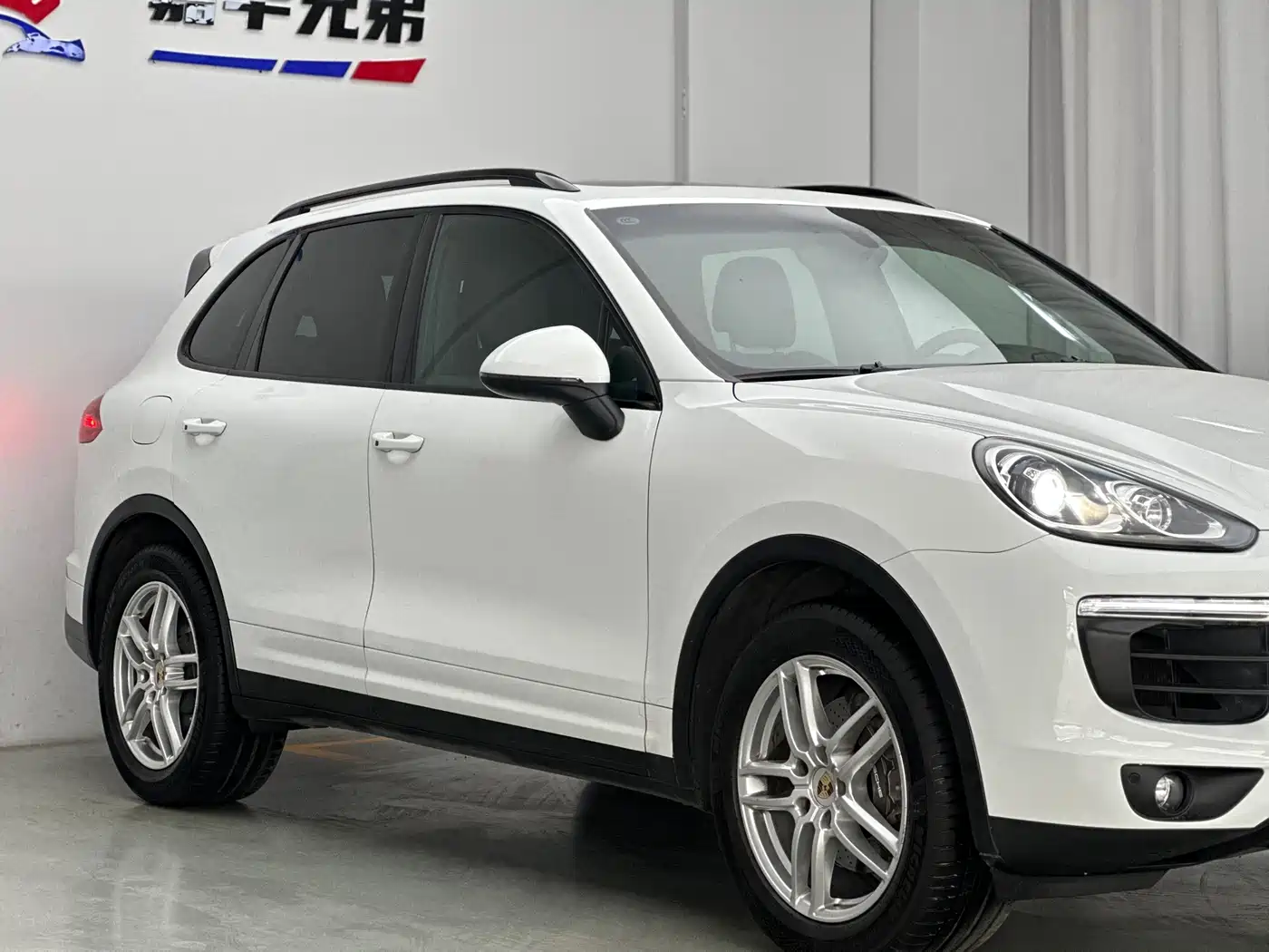 Porsche Cayenne 2015 Cayenne 3.0T фото 7