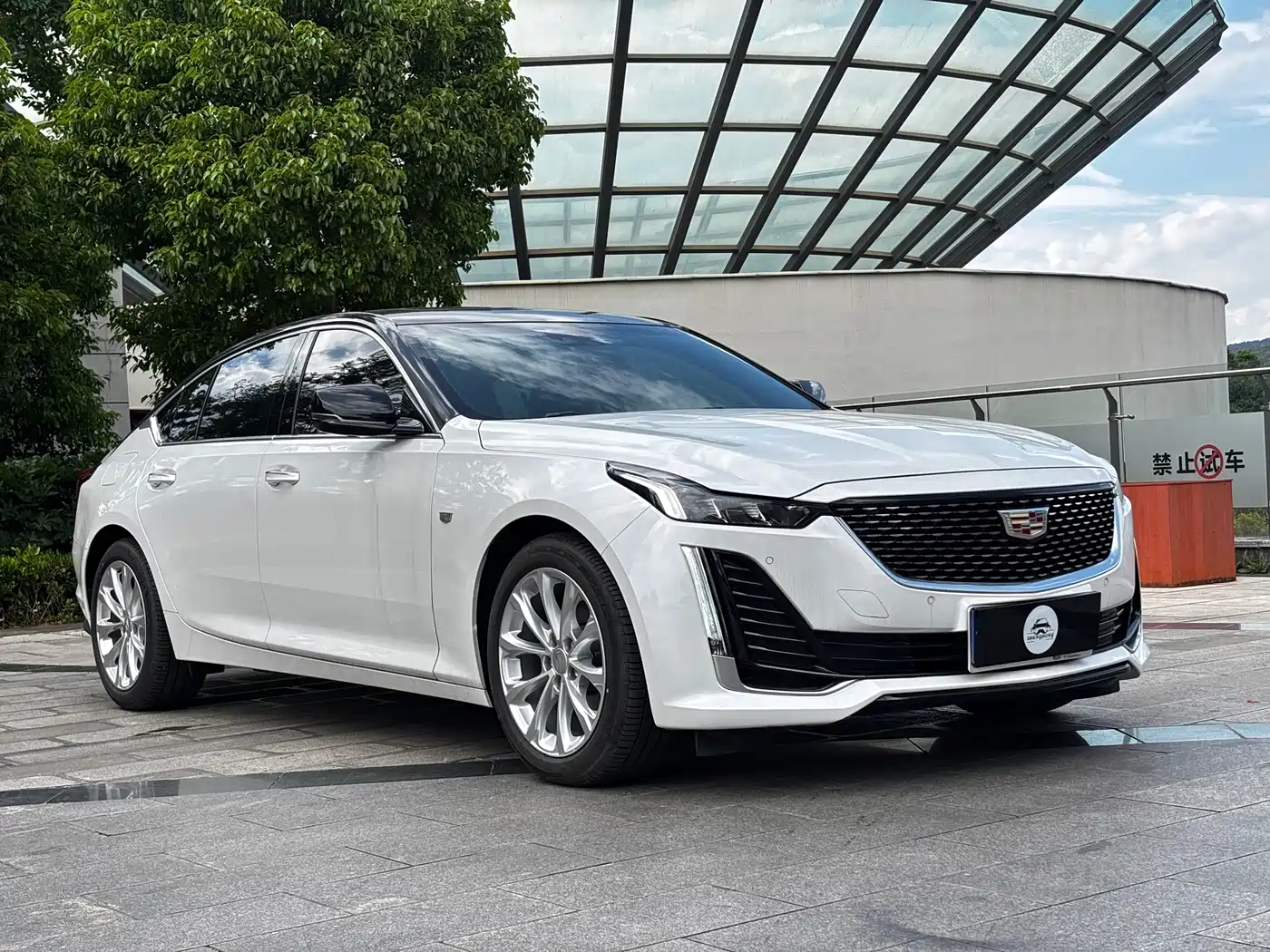 CADILLAC CT5