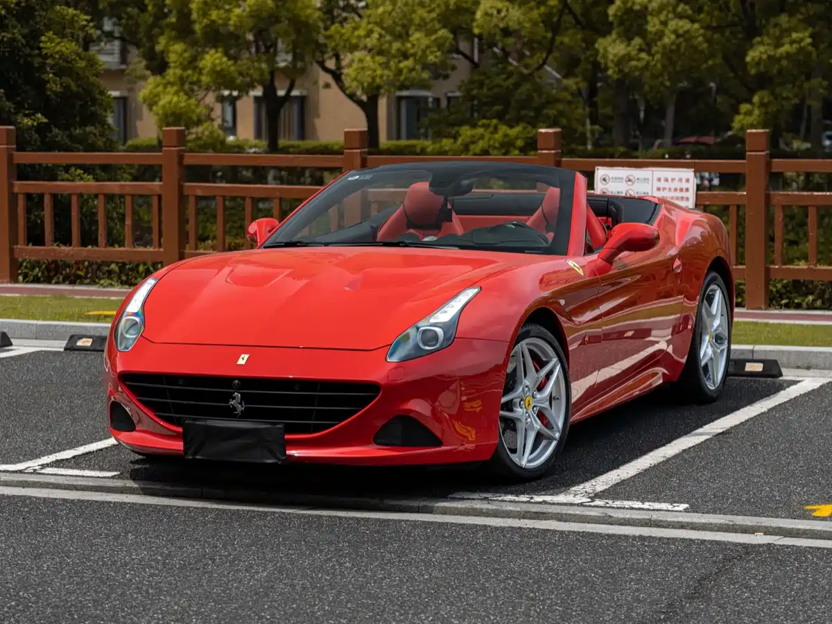 Ferrari California T 2015 3.9T Standard