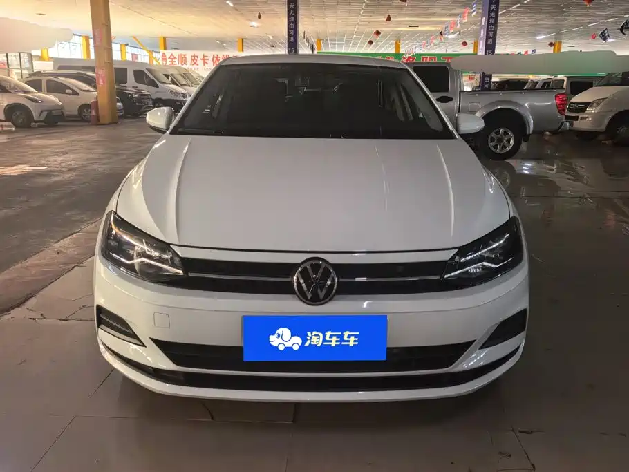 Volkswagen Polo 2024 2023 Facelift Plus 1.5L Auto Joyful Living Edition