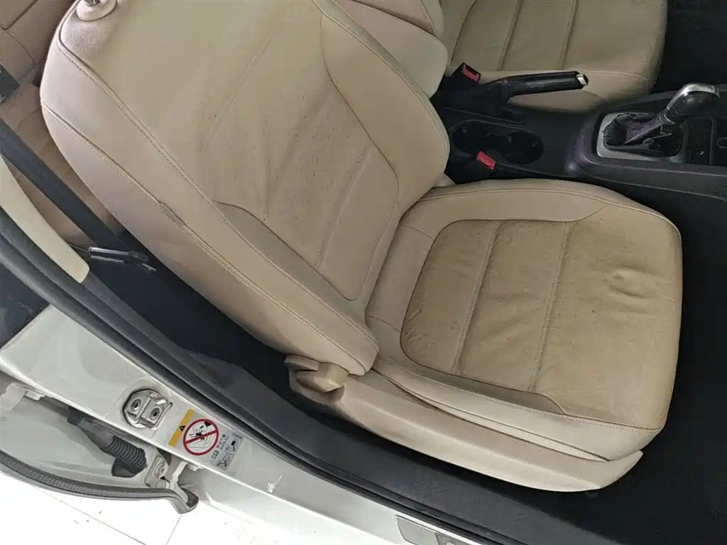 Volkswagen Sagitar 2014 1.4TSI Automatic Luxury фото 25