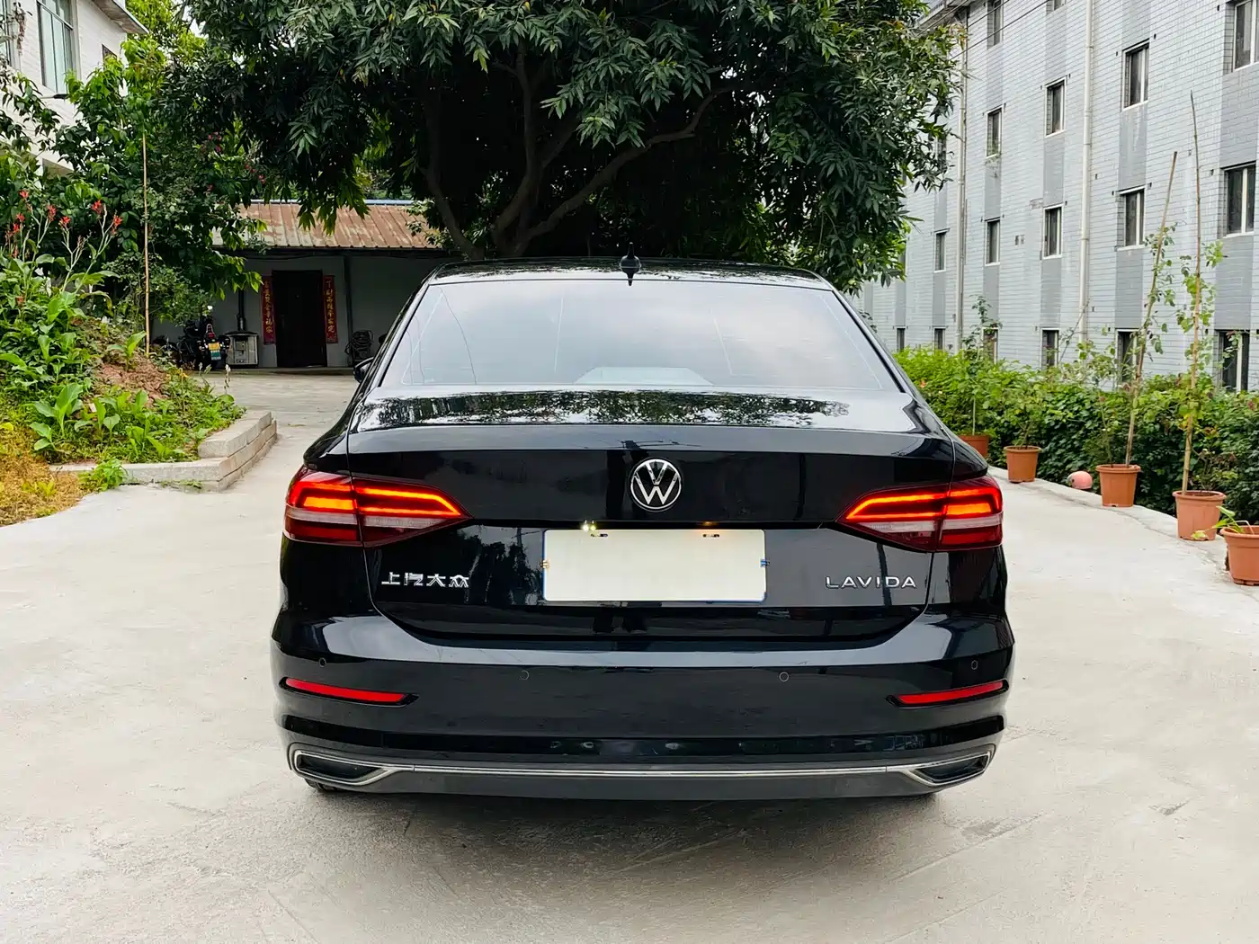 Volkswagen Lavida 2021 1.5L Auto Comfort Edition фото 6