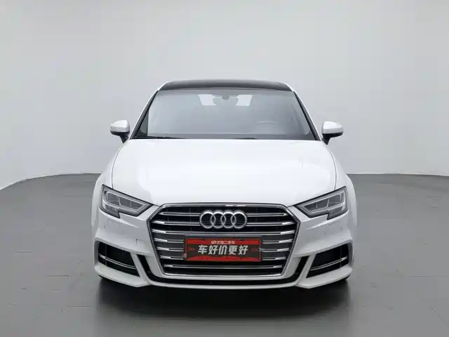 Audi A3 2020 Limousine 35 TFSI Fashion China VI — фото 3