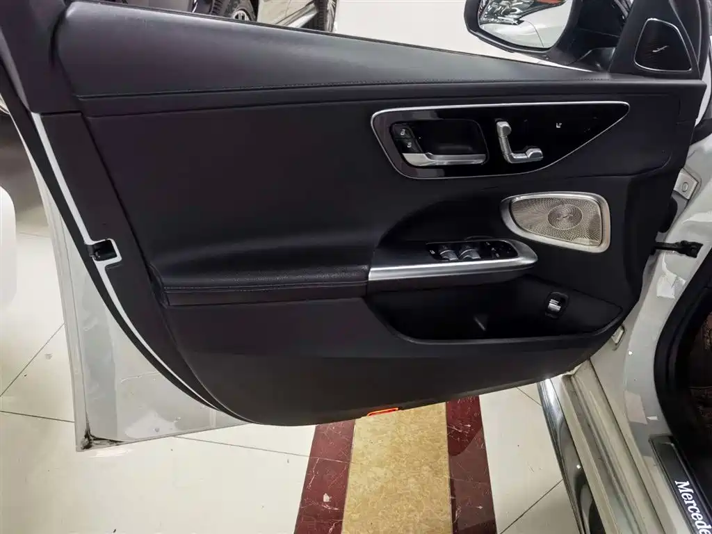 Mercedes-Benz C-Class 2022 C 260 L Night Sport Edition фото 8