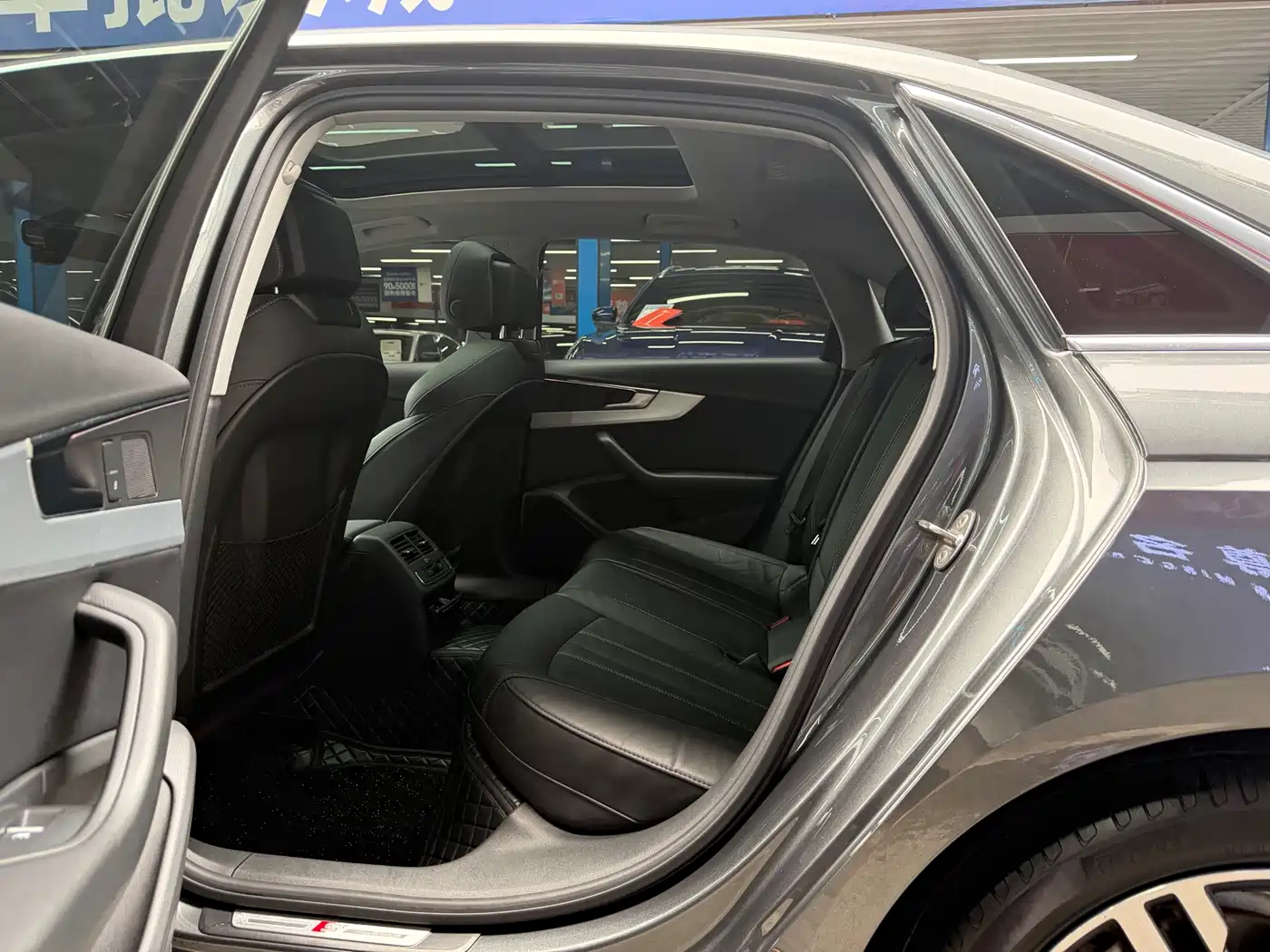 Audi A4L 2020 40 TFSI Luxury Dynamic фото 8