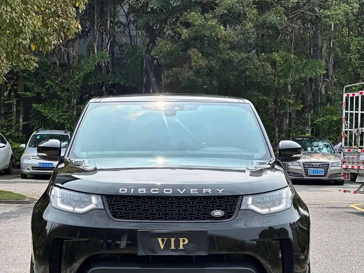 Land Rover Discovery 2019 3.0 SC V6 SE фото 2