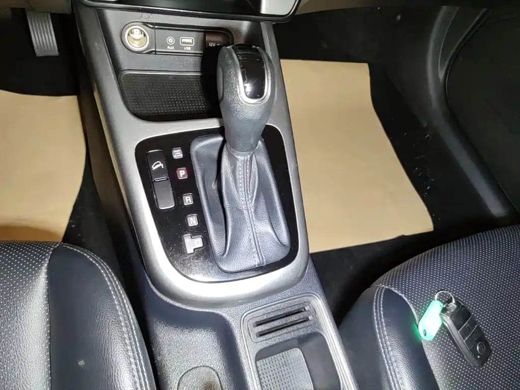 Kia KX3 Smart Run 2015 2015 1.6L Automatic 2WD DLX