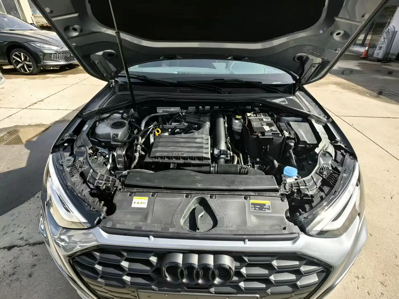 Audi A3 2023 Sportback 35 TFSI Luxury Sport фото 4