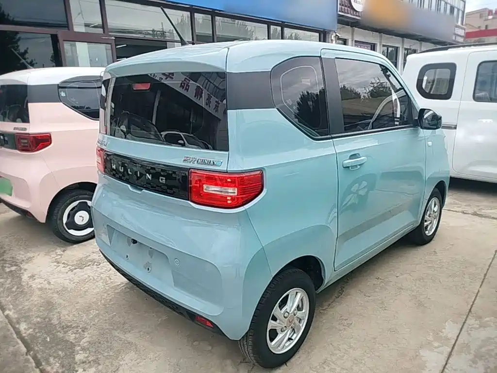 Фото 7 - Wuling Motors Hongguang MINIEV