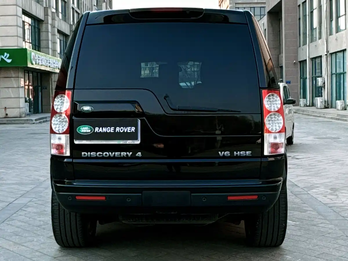 Land Rover Discovery 2011 4.0 V6 HSE фото 5