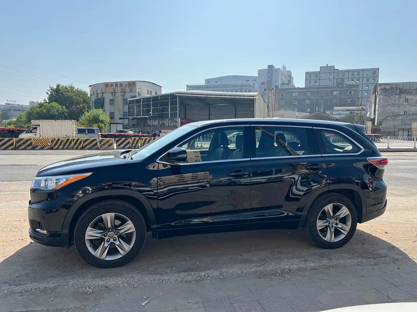 Toyota Highlander 2015 2.0T AWD Luxury Edition 7-seater фото 4