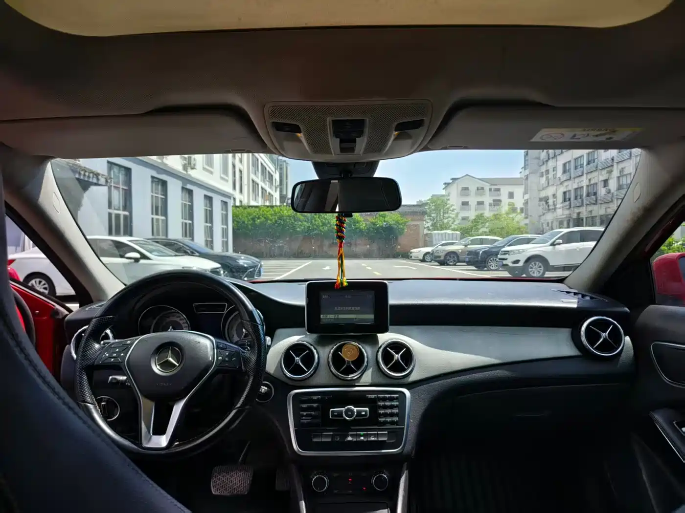 Mercedes-Benz GLA (Import) 2015 GLA 200 фото 9