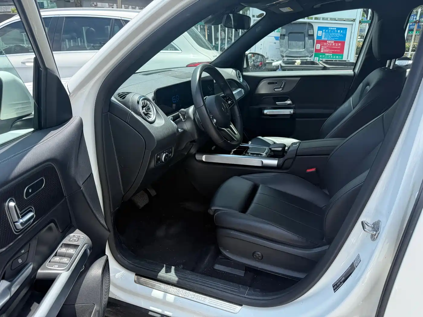 Mercedes-Benz EQB 2023 EQB 260 фото 5