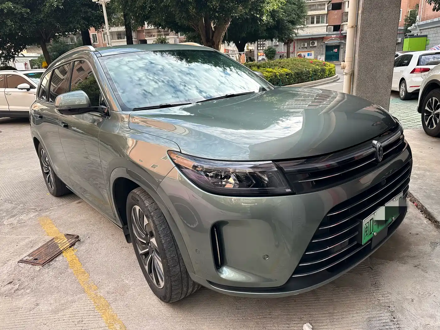 AITO Wenjie AITO M7 2024 1.5T RWD Plus 6-Seater фото 3