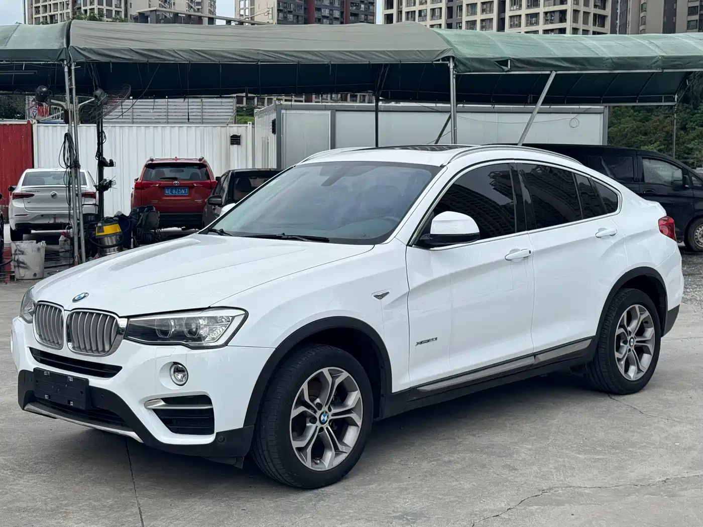 BMW X4 2014 xDrive20i X Design Package фото 2