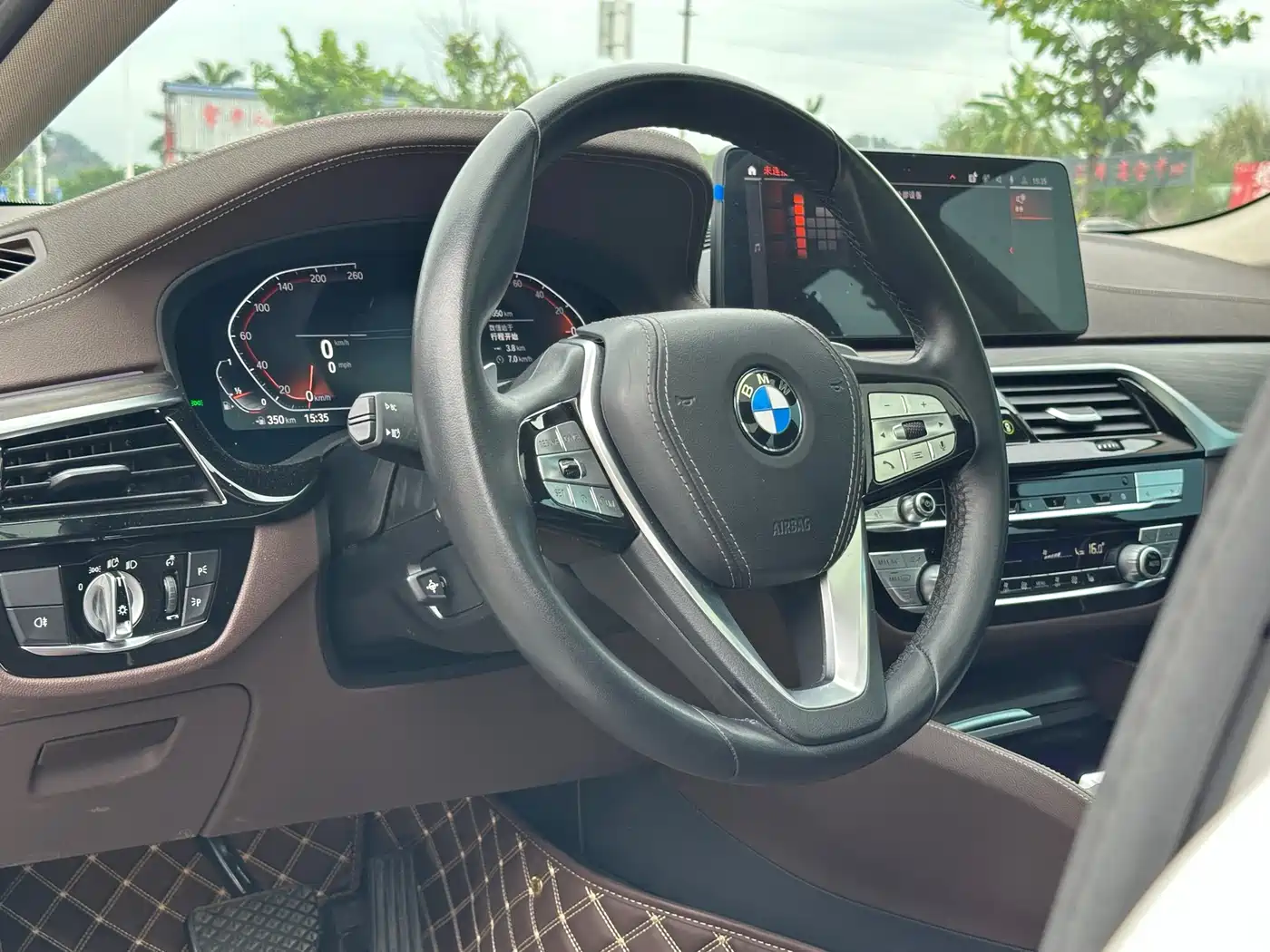 BMW 5 Series 2023 530Li Leading Luxury Package фото 14