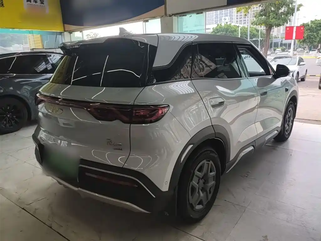 BYD Yuan UP 2025 Smart Drive Edition 401KM Vitality Version фото 7