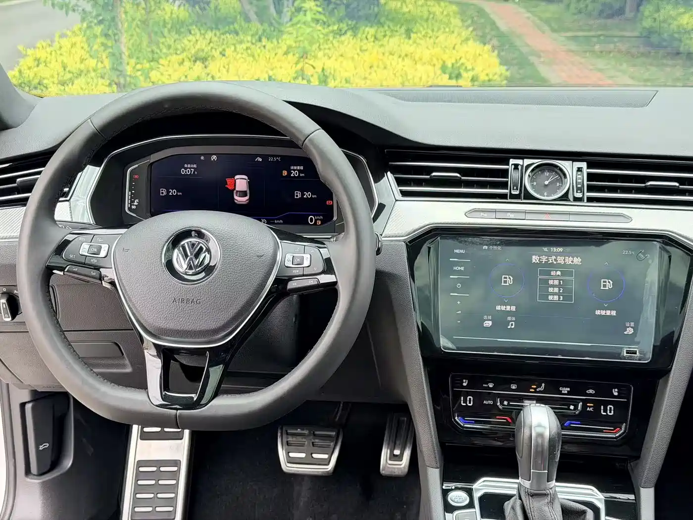 Volkswagen FAW-Volkswagen CC 2020 330TSI Glamour Version China VI фото 13