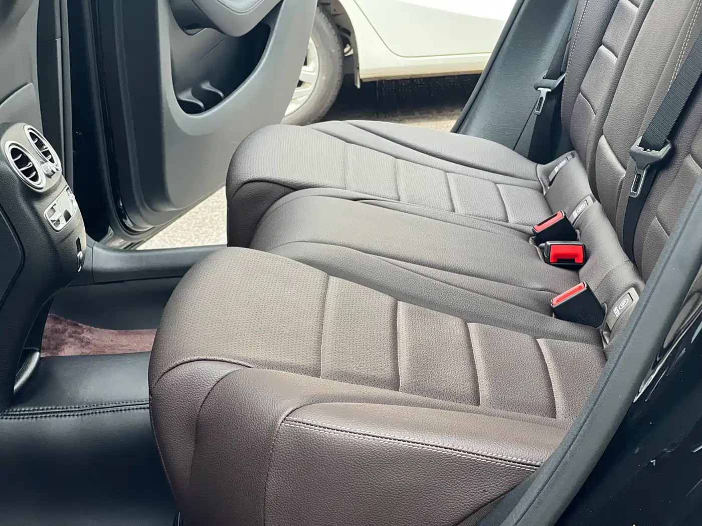 Mercedes-Benz GLC 2021 GLC 300 L 4MATIC Sporty фото 15