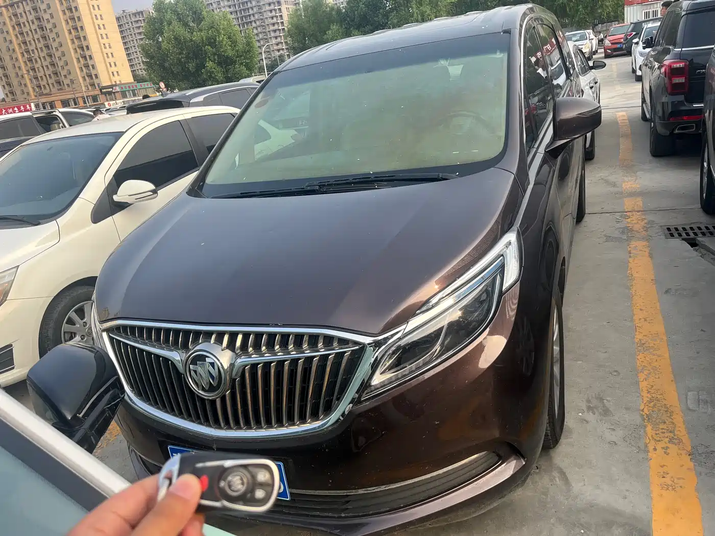 Buick GL8 2017 ES 28T Premium China V фото 9