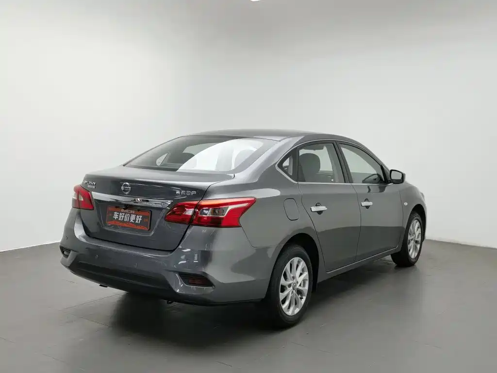 Nissan SYLPHY, миниатюра 2