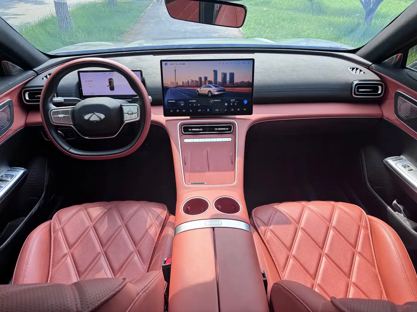 Chery Fengyun Fengyun A9L 2025 2025 Model 260 Extended Range Premium Edition