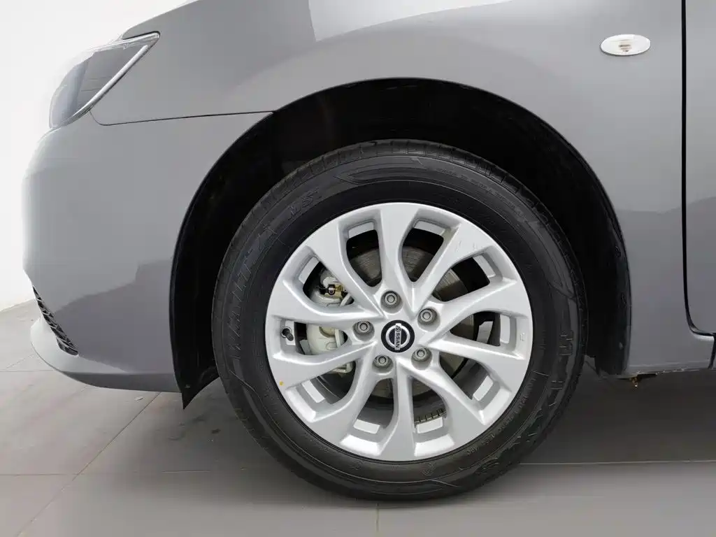 Nissan SYLPHY, миниатюра 17