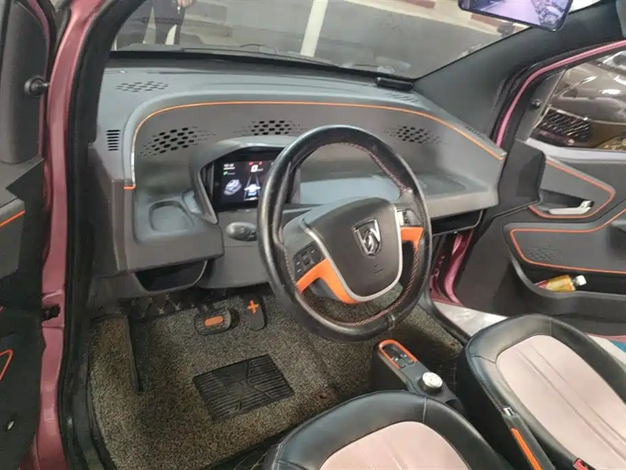 BAOJUN E100