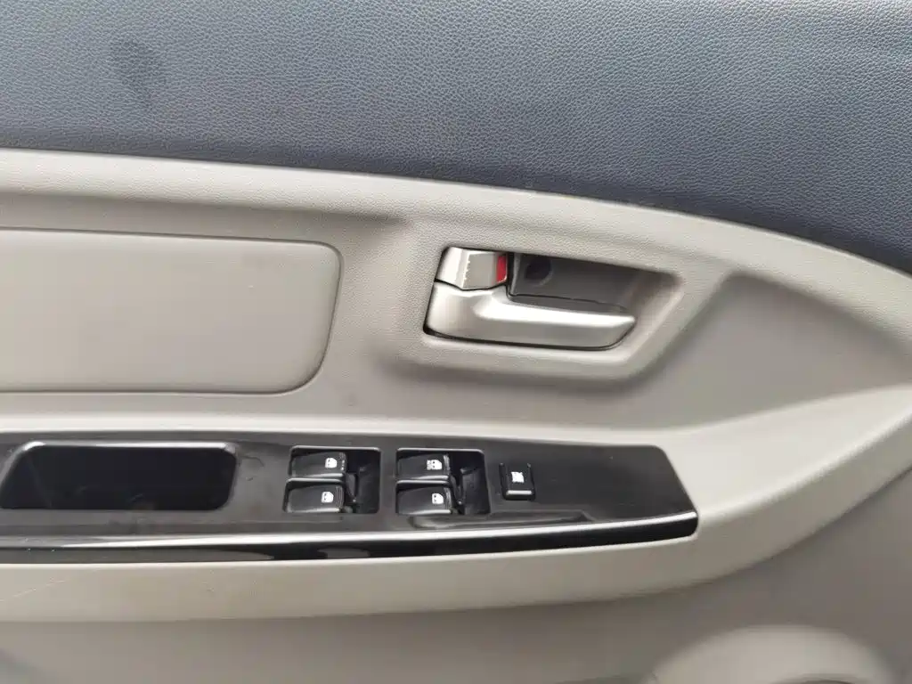 BAIC Weiwang M20 2014 2014 1.5L Utility BJ415A