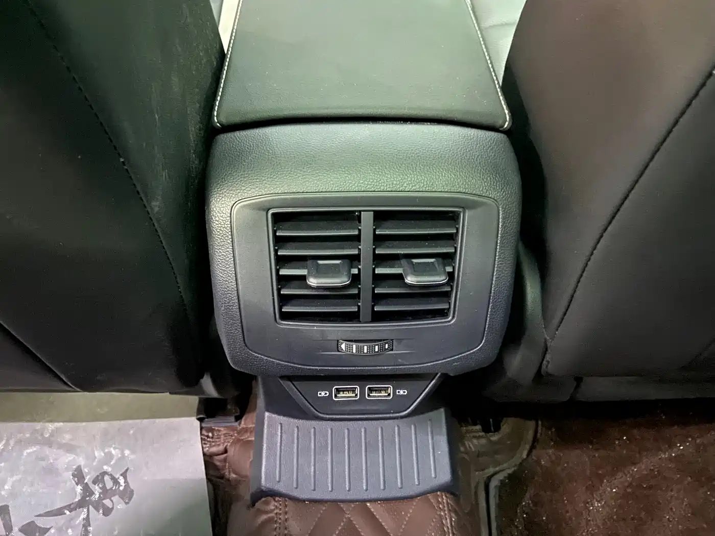 Volkswagen T-ROC 2023 280TSI DSG 2WD Time Edition фото 23