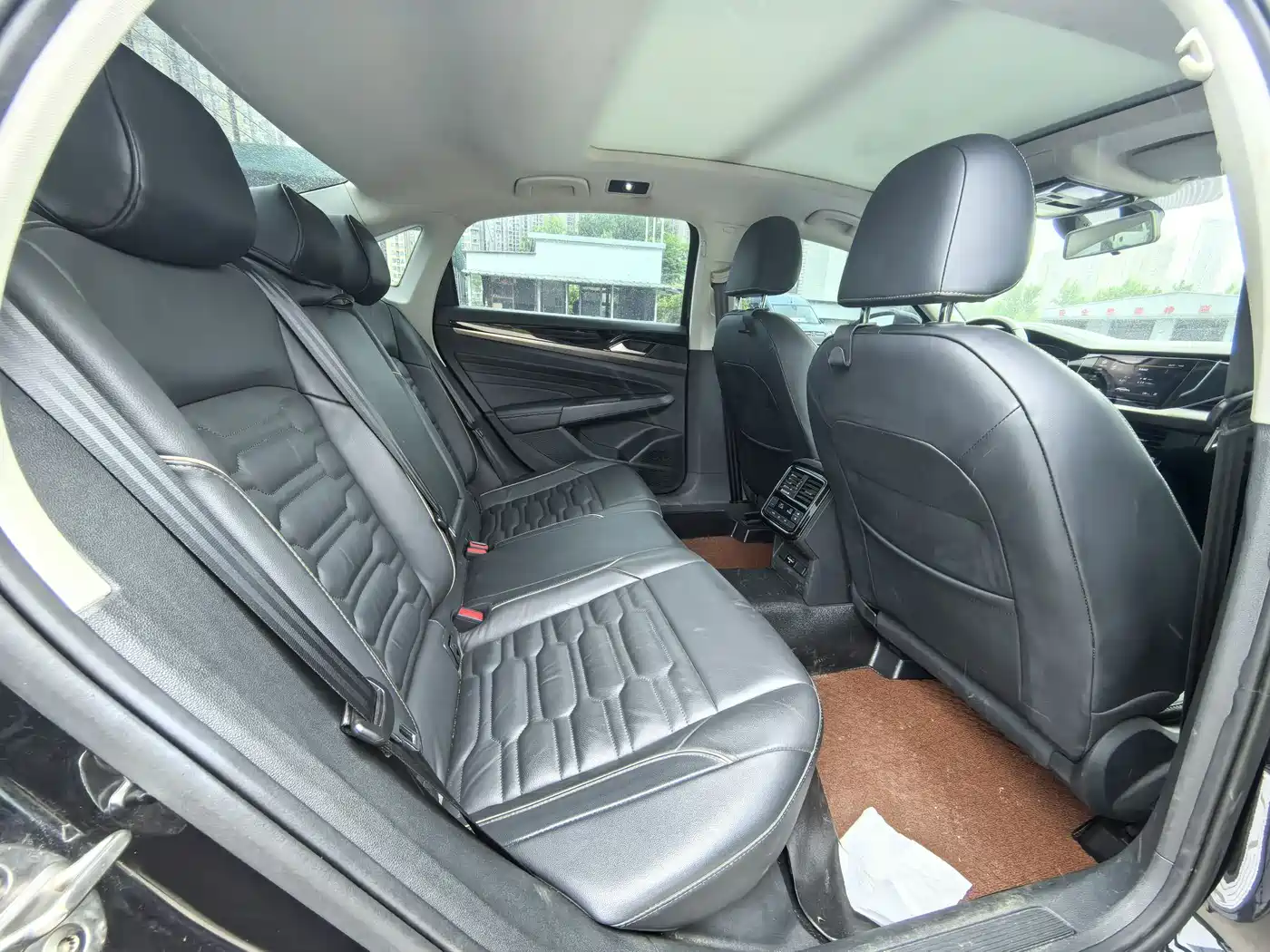 Volkswagen Passat 2019 330TSI Elite Version China VI фото 10