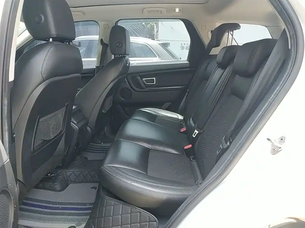 Land Rover Discovery Sport 2017 2.0T PURE фото 17