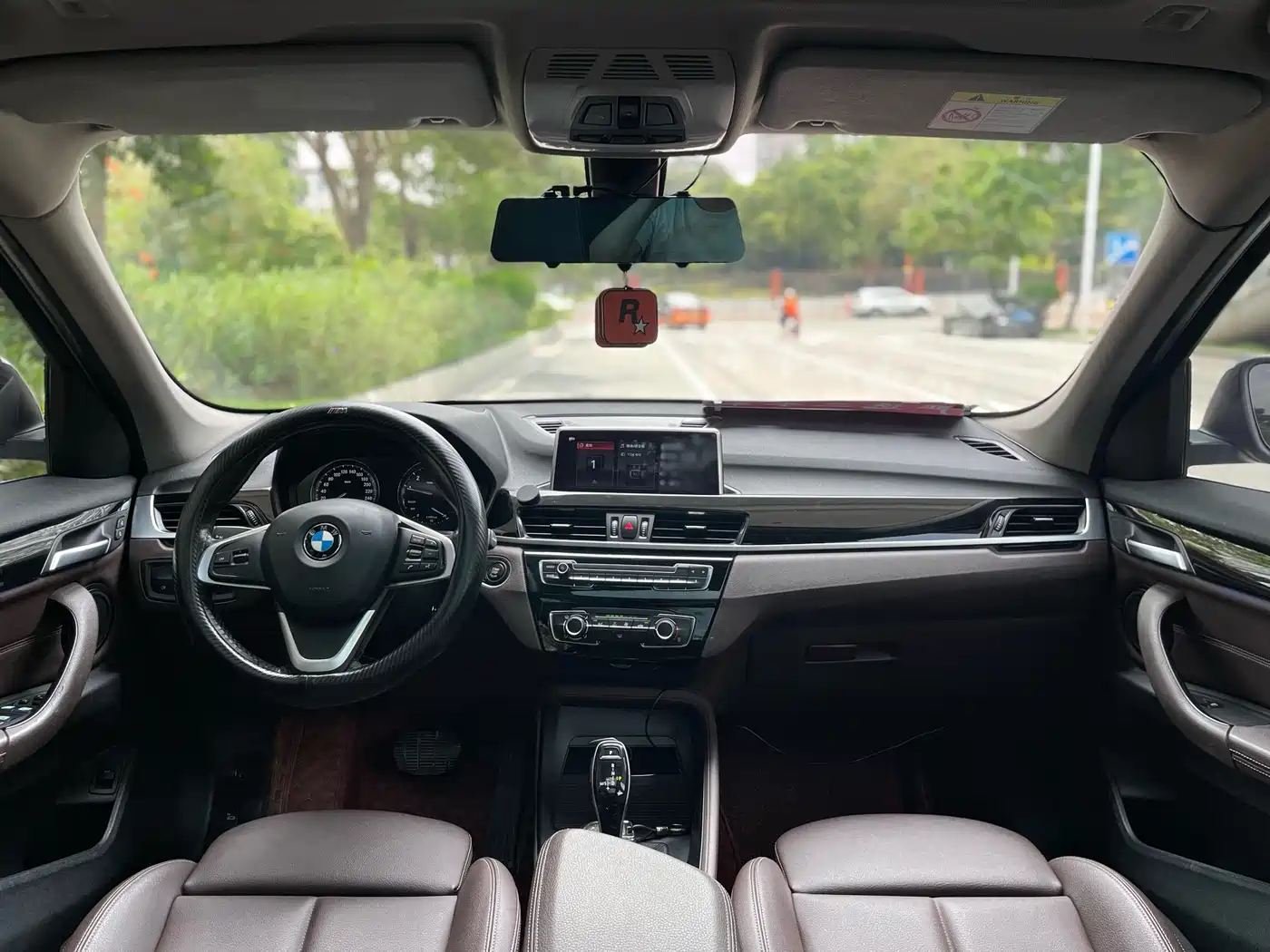 BMW X1 2020 sDrive20Li Fashion Model фото 13