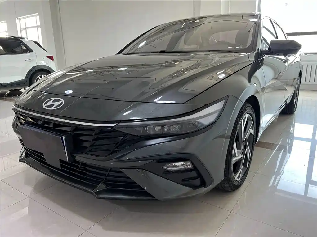 Hyundai Elantra 2023 1.5L CVT GLX Elite Edition