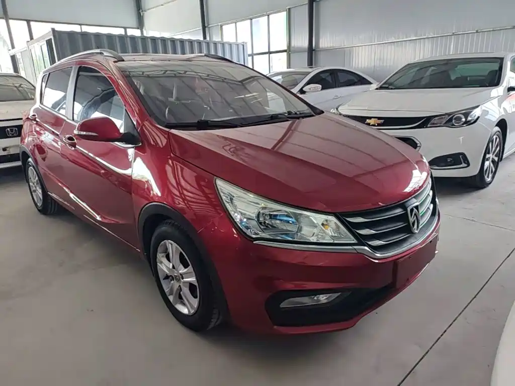 Baojun 310 2017 2016 1.2L Manual Luxury Type