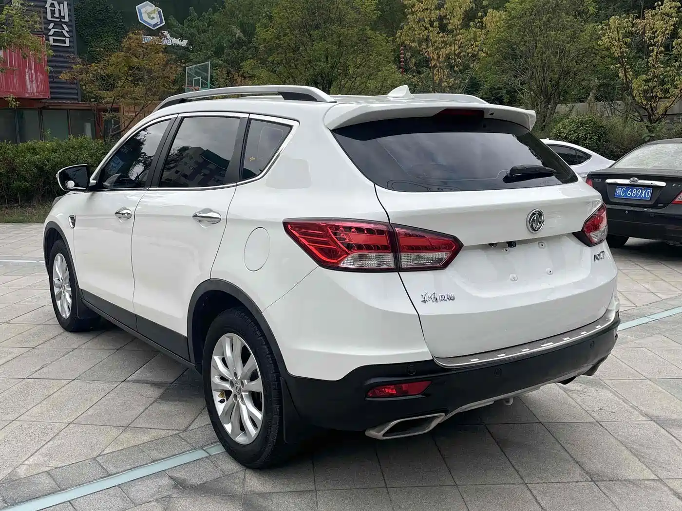 Dongfeng Aeolus Dongfeng Fengshen AX7 2017 2016 2.0L Automatic Smart Comfort