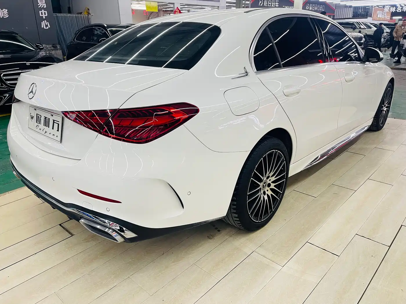 Mercedes-Benz C-Class 2023 C 200 L Sport фото 4