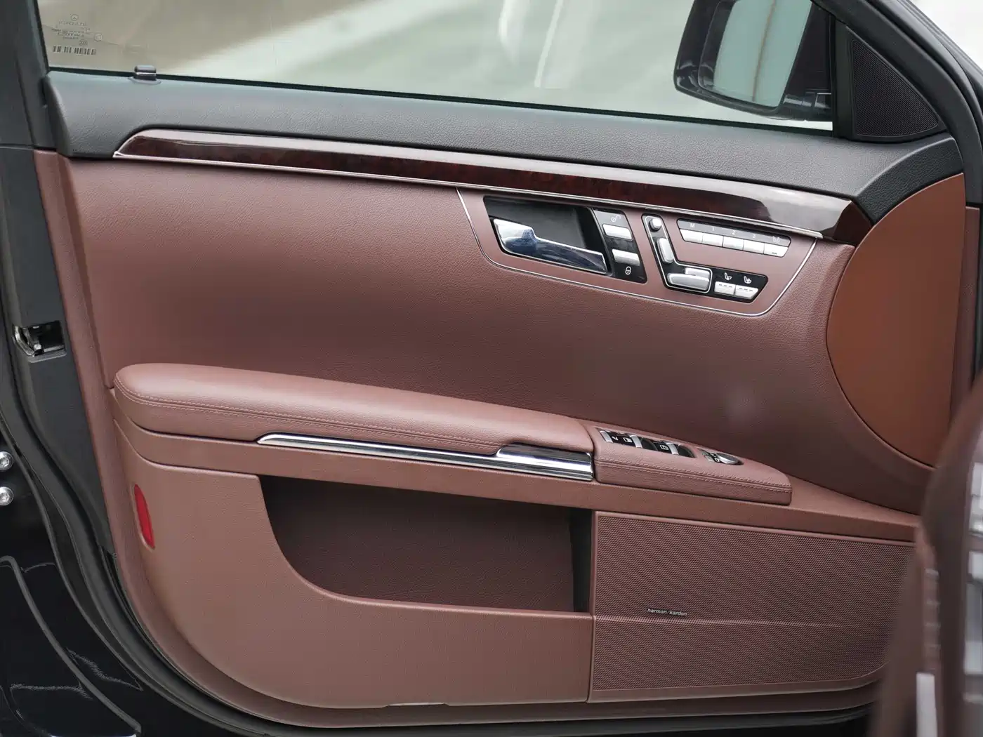 Mercedes-Benz S-Class 2012 S 350 L Grand Edition фото 17