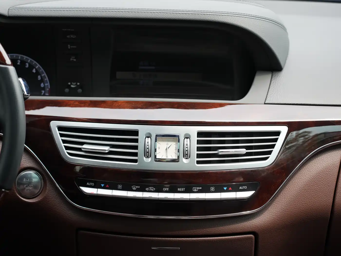 Mercedes-Benz S-Class 2012 S 350 L Grand Edition фото 30