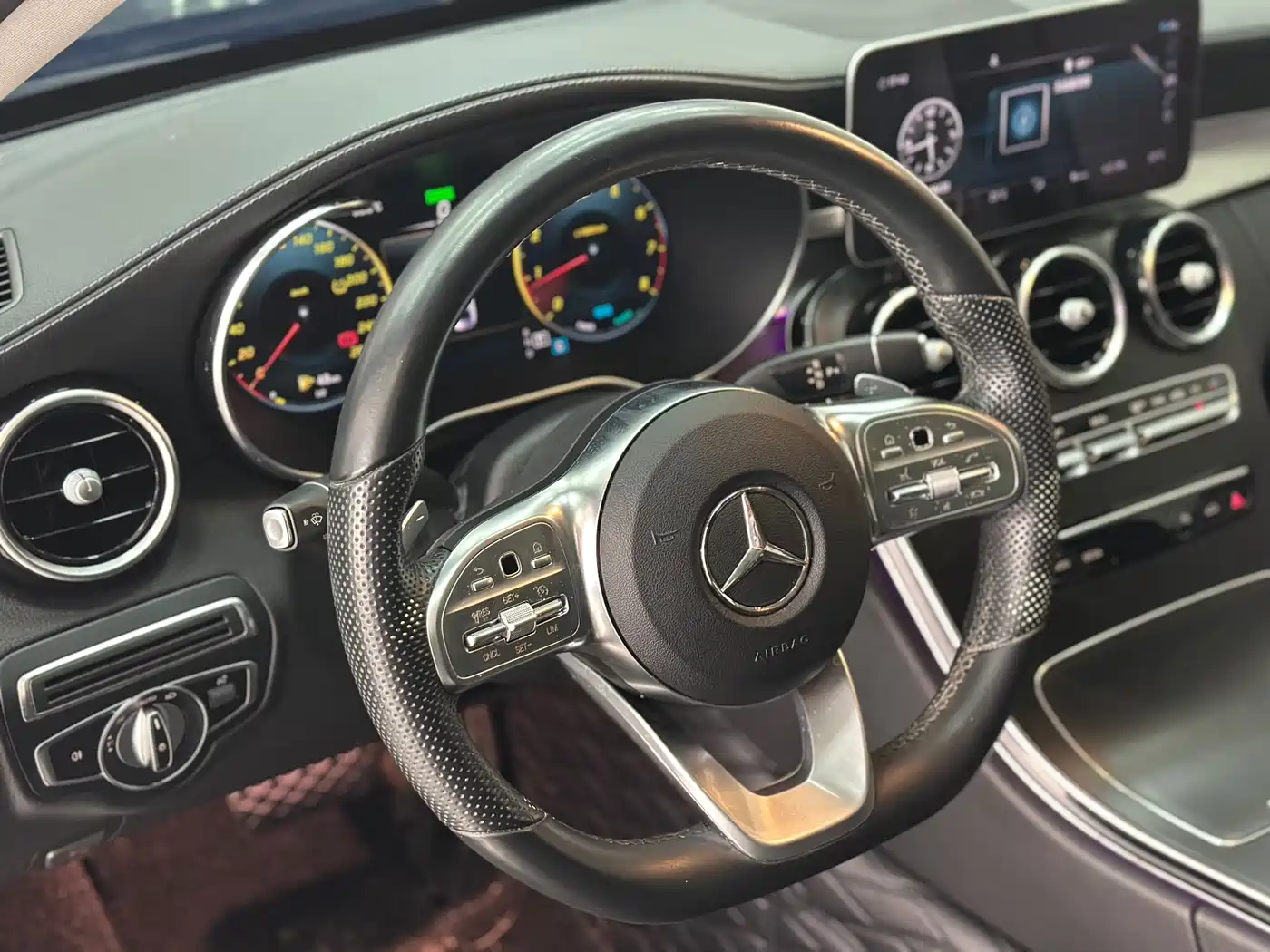 MERCEDES-BENZ CLASS C