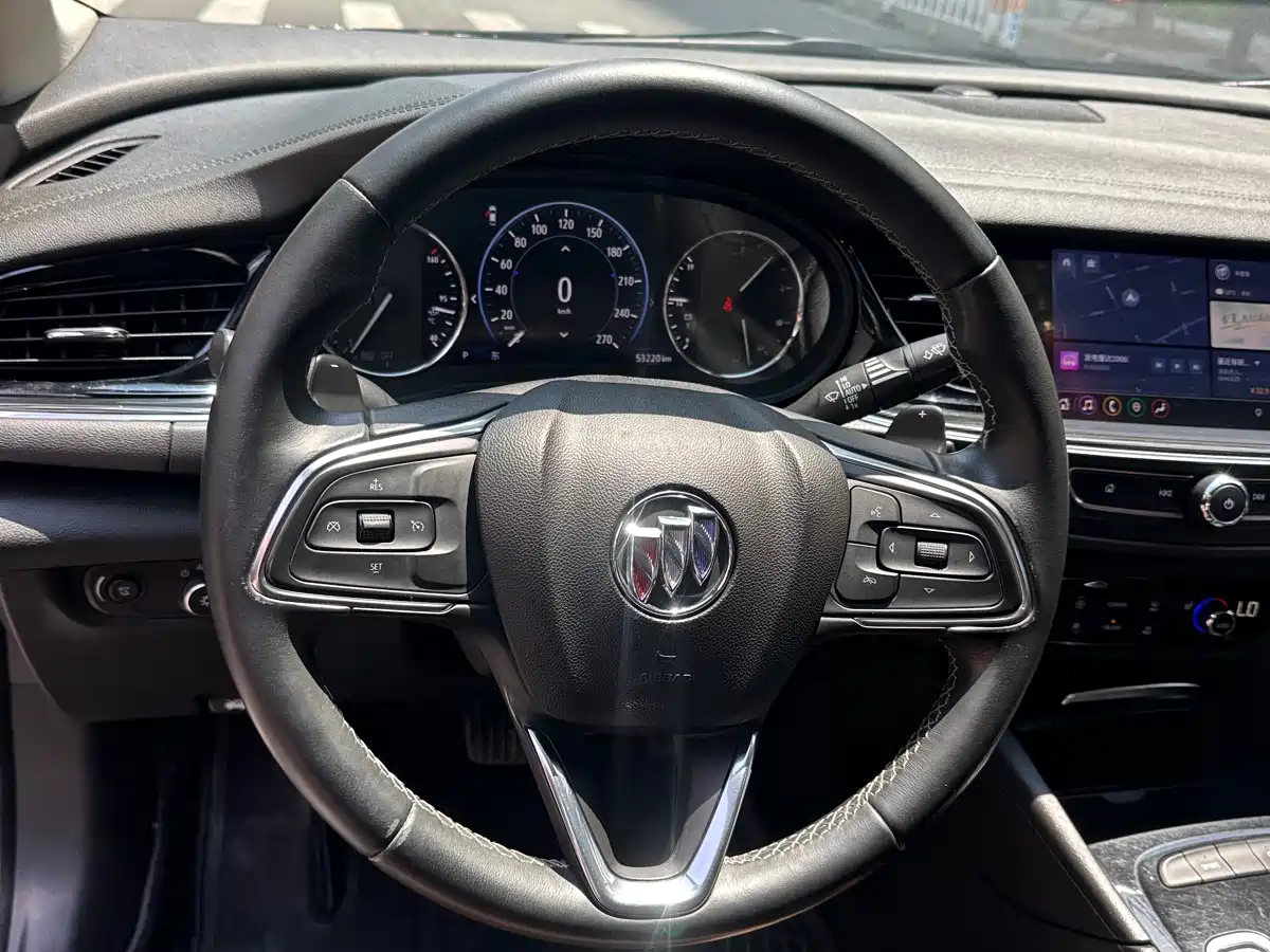 Buick Regal 2020 552T Luxury фото 21