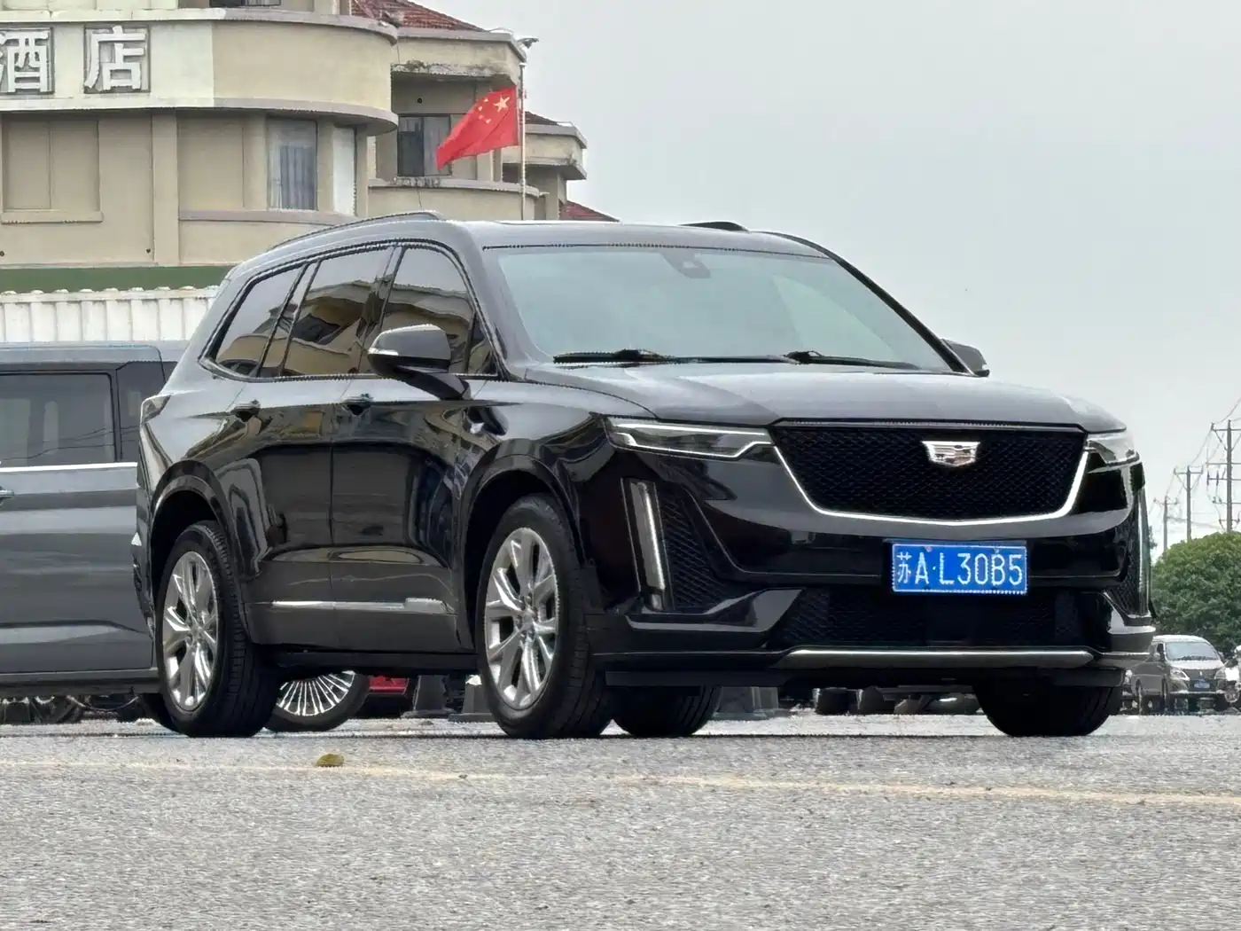 Cadillac XT6 2020 28T 6-Seater 4WD Leading Sport Model фото 3