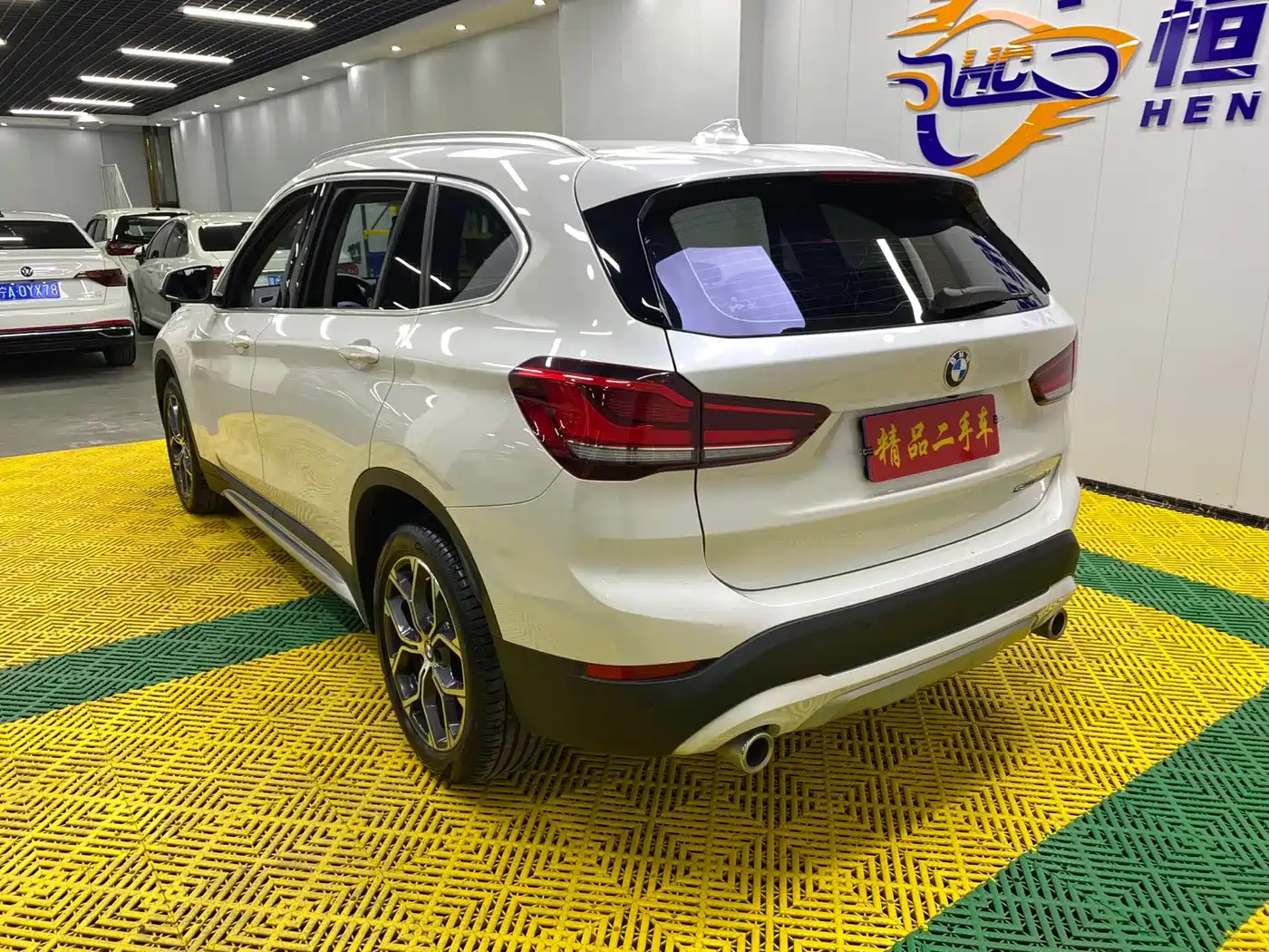 BMW X1 2022 sDrive20Li Fashion фото 5
