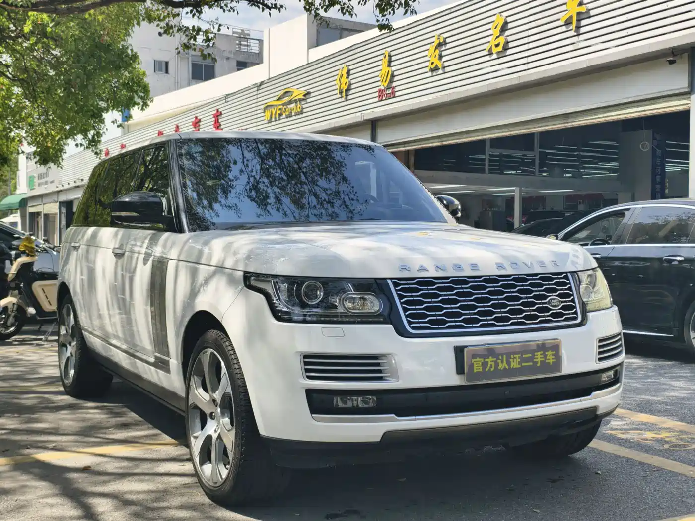 LAND ROVER RANGE ROVER