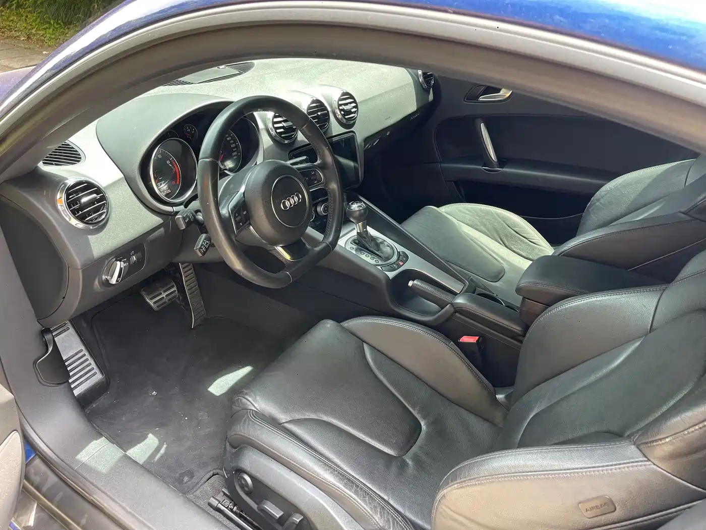 Audi TT 2013 TT Coupe 45 TFSI quattro фото 8