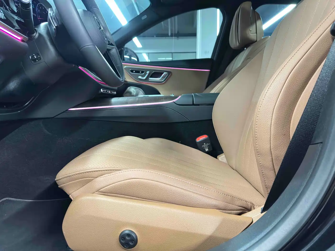 Mercedes-Benz E-Class 2025 Facelift E 300 L Luxury фото 10