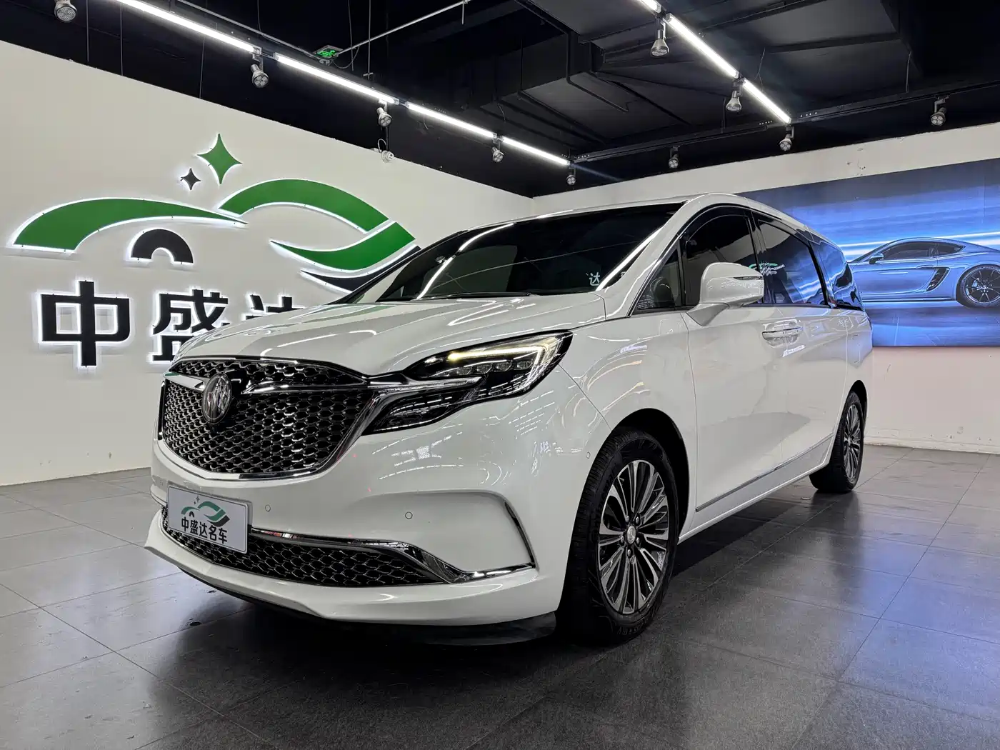 BUICK GL8